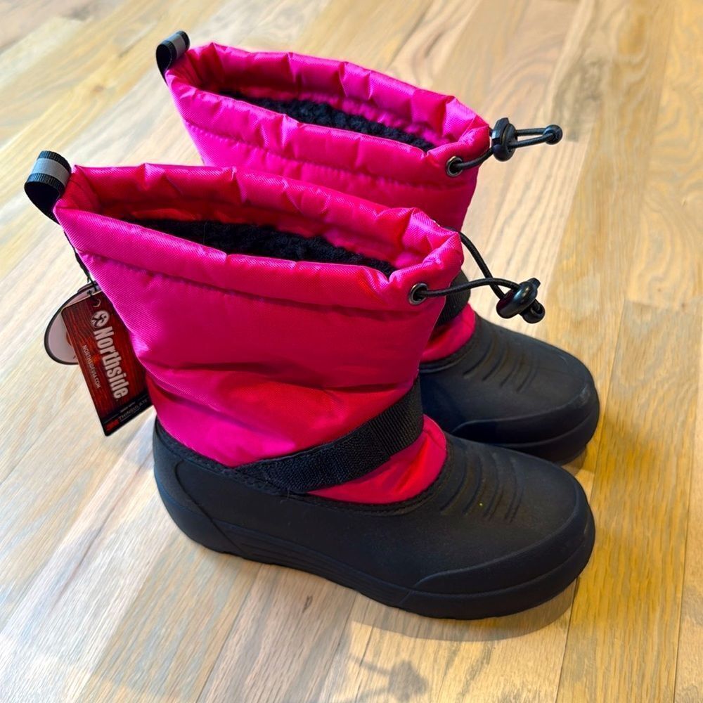 NWT Northside Pink & Black Snowboots Thinsulate